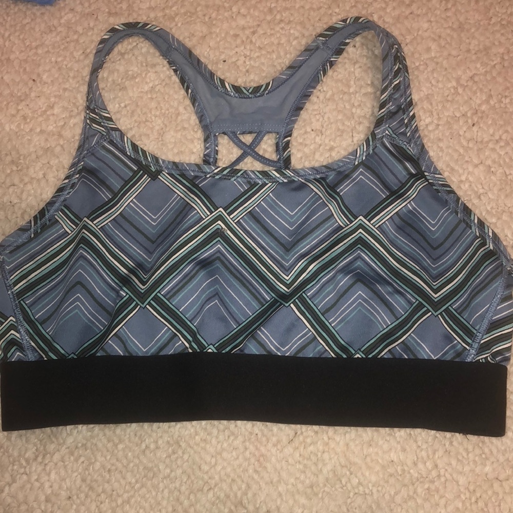 VS sports bra